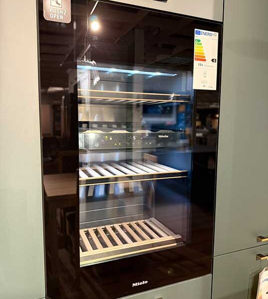 Einbau-Weintemperierschrank