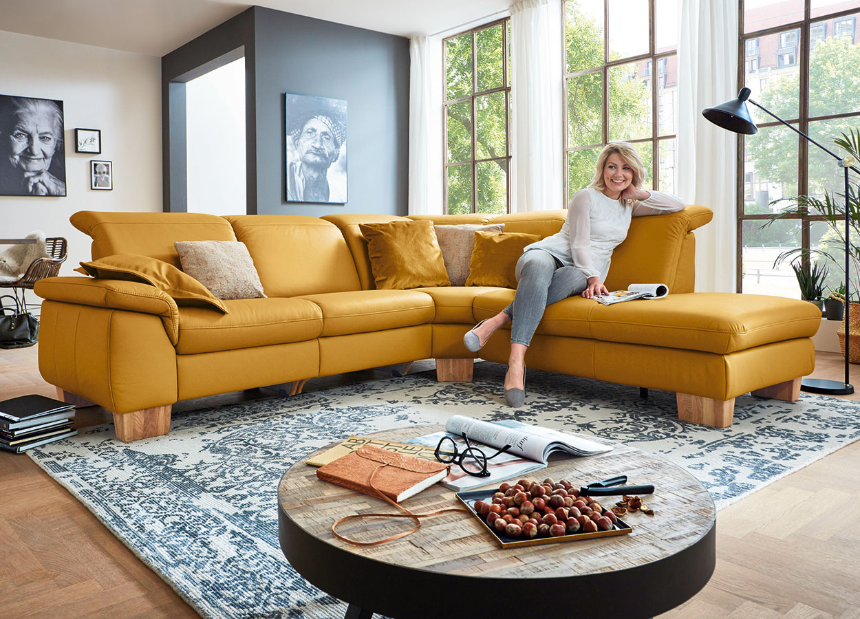 Messina-hero-image-mobile