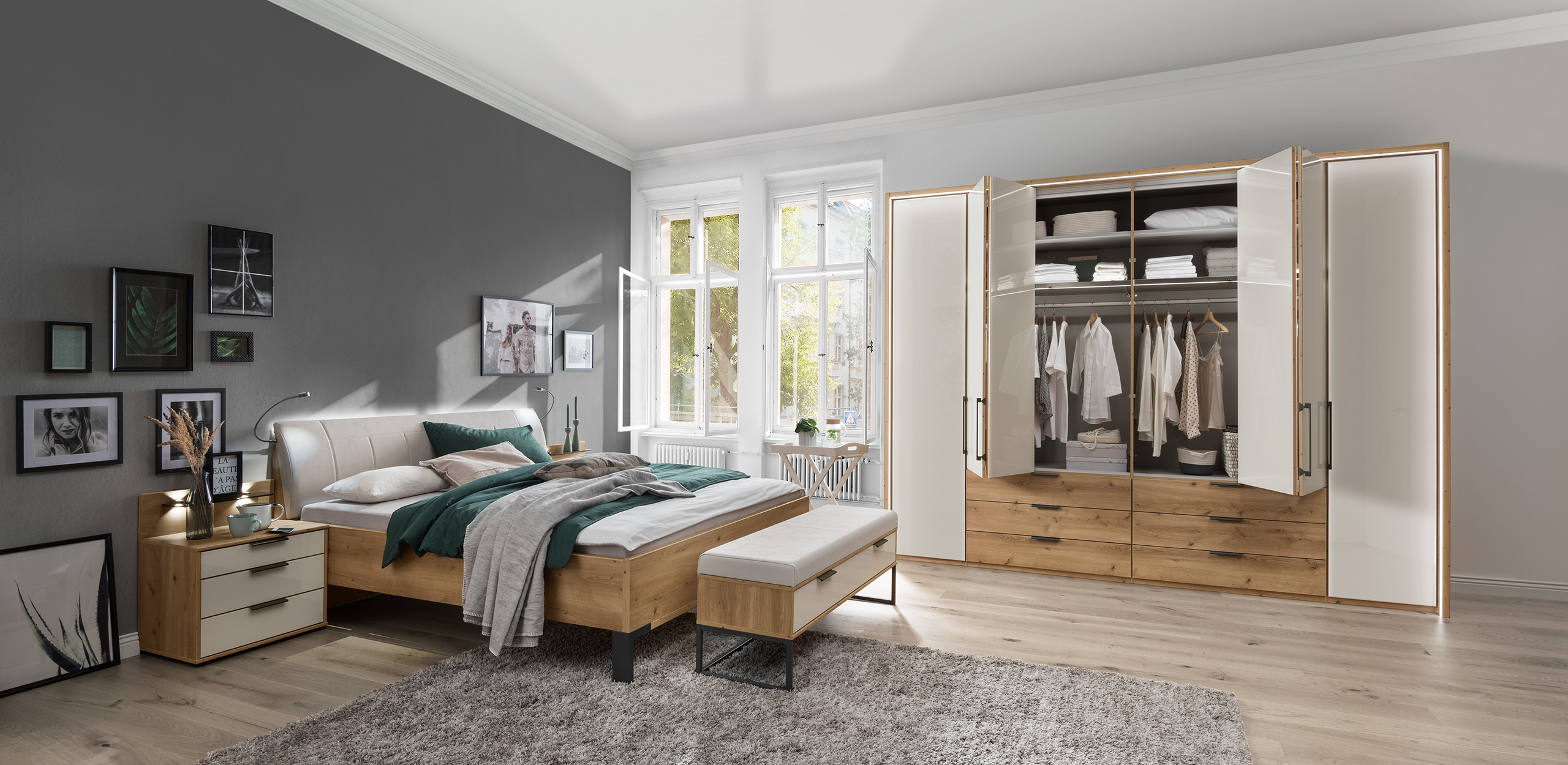 MONACO_2000_02_02158_20_EBI_Gl_SLIDER