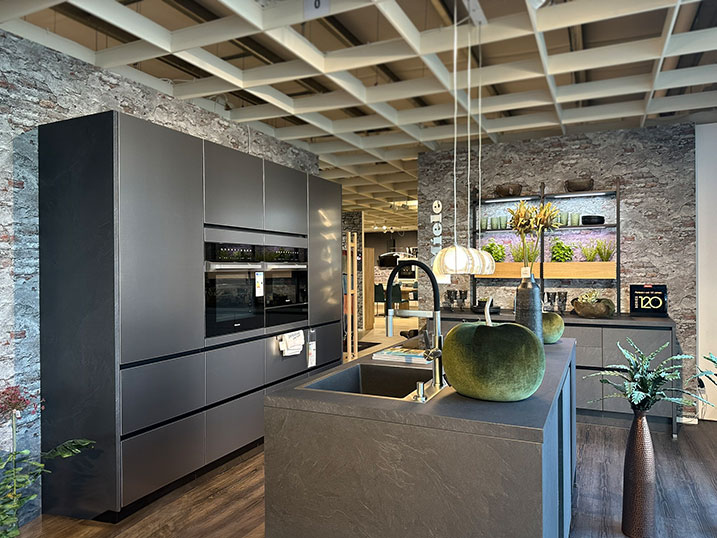 Aausstellungsküche Ammolit – Bild 1