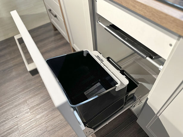 Ausstellungskueche Jakota – Bild 9