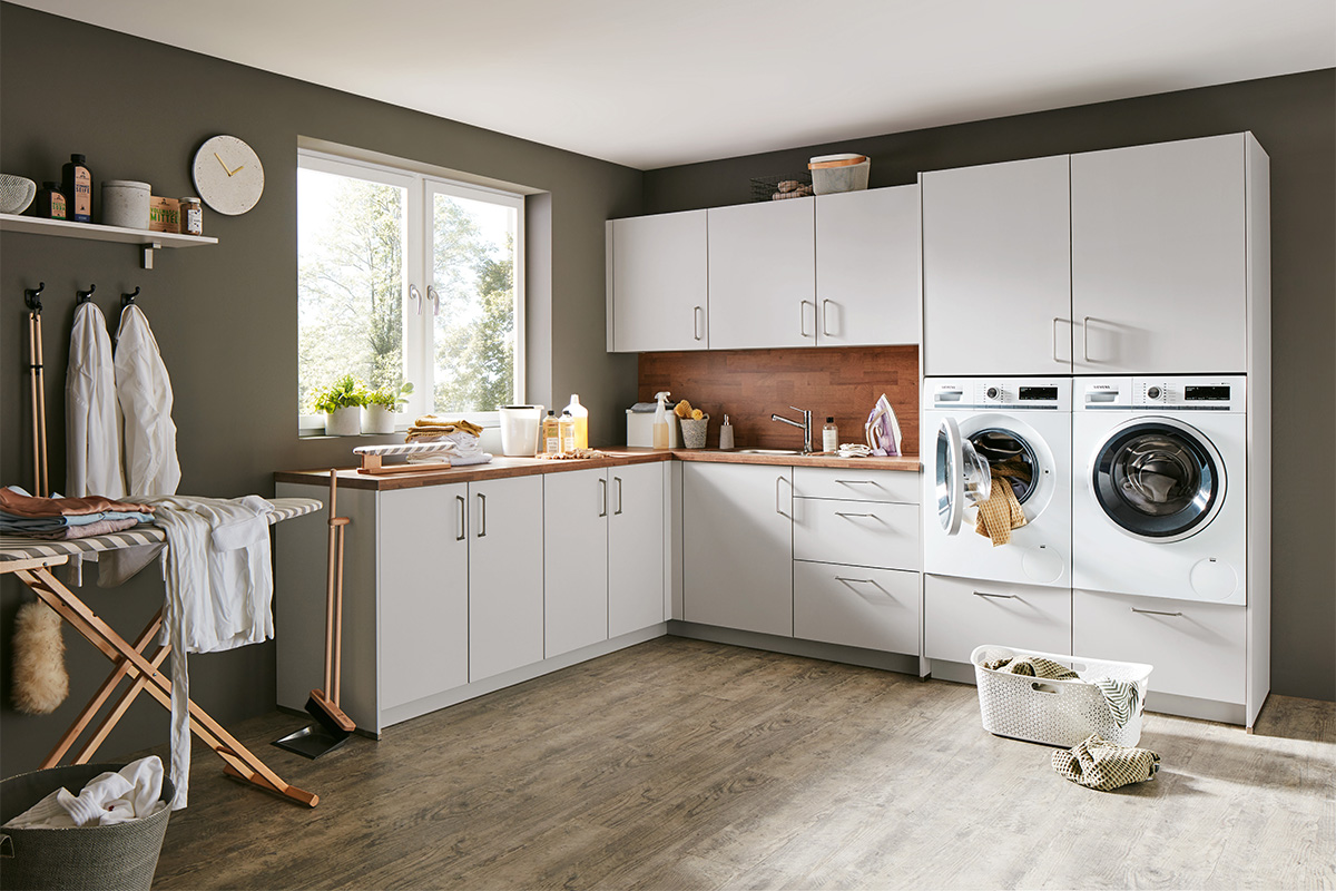 Klassischer Hauswirtschaftsraum – Slide 1