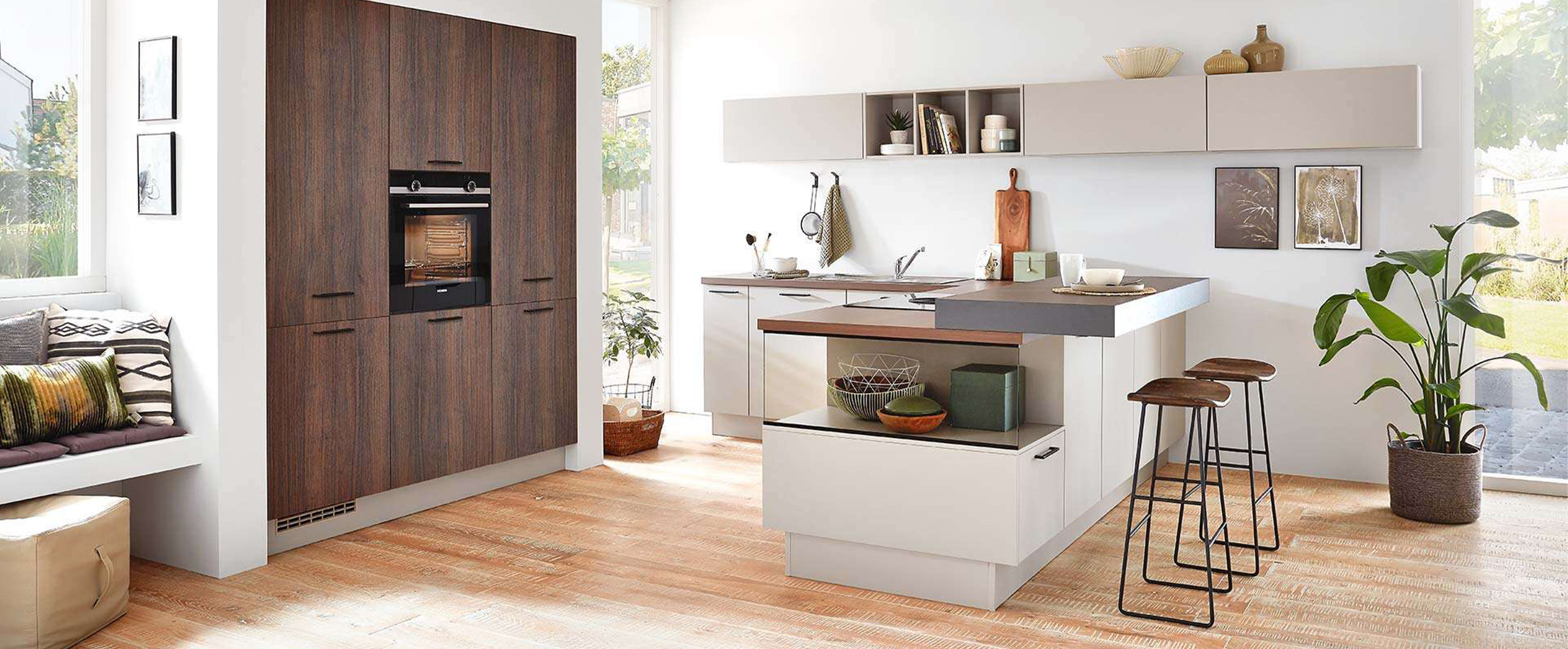 Küche – Modern & Geräumig – Slidebild 1 groß